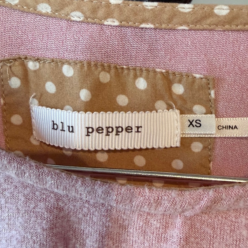 Blu‎ Pepper Pink Long Sleeve Button Detail Top Elbow Patches TB3637 Womens XS - Picture 9 of 9